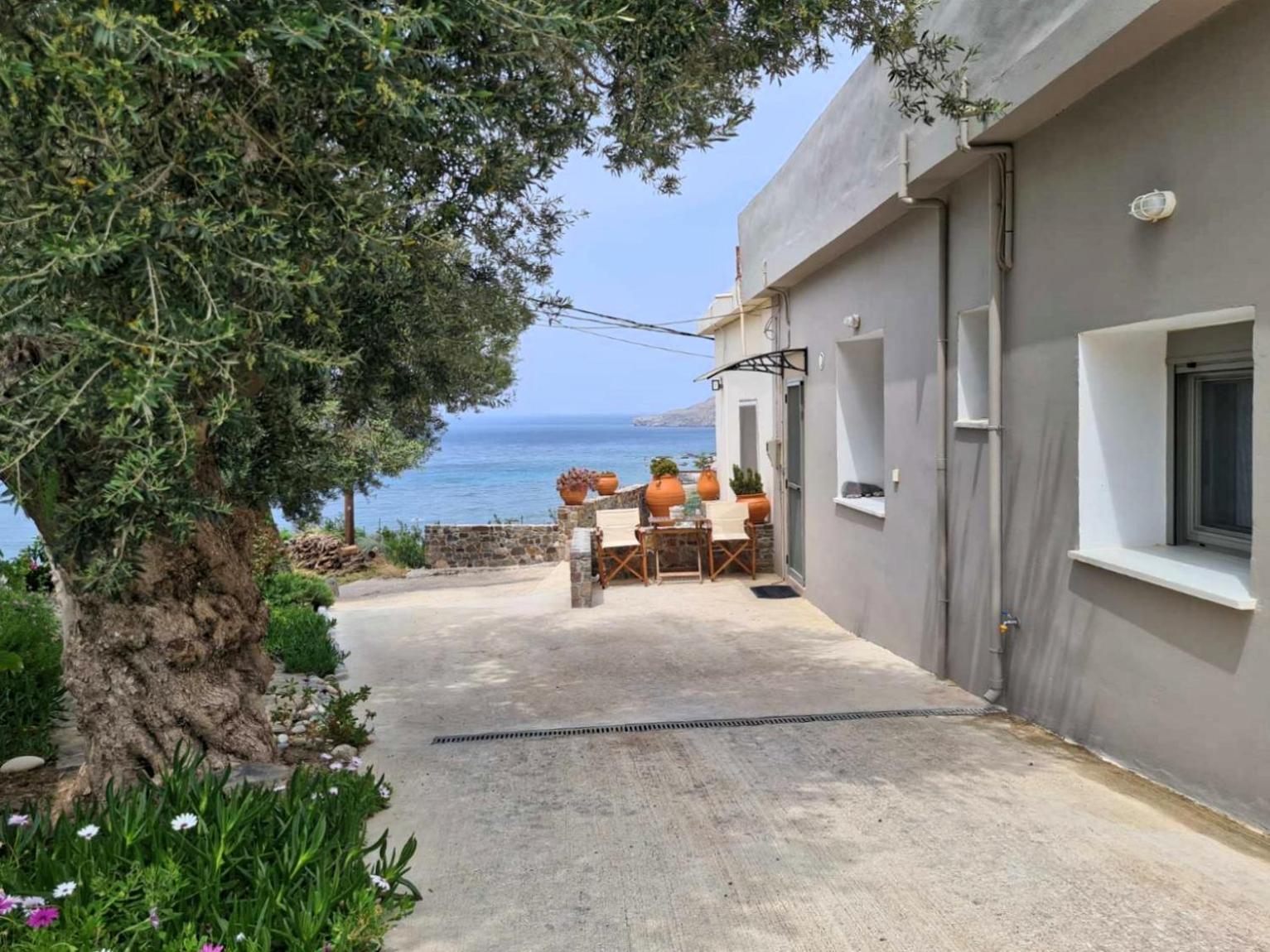 Colimbos Accommodation, 2 Min From The Beach Sfinarion Ngoại thất bức ảnh